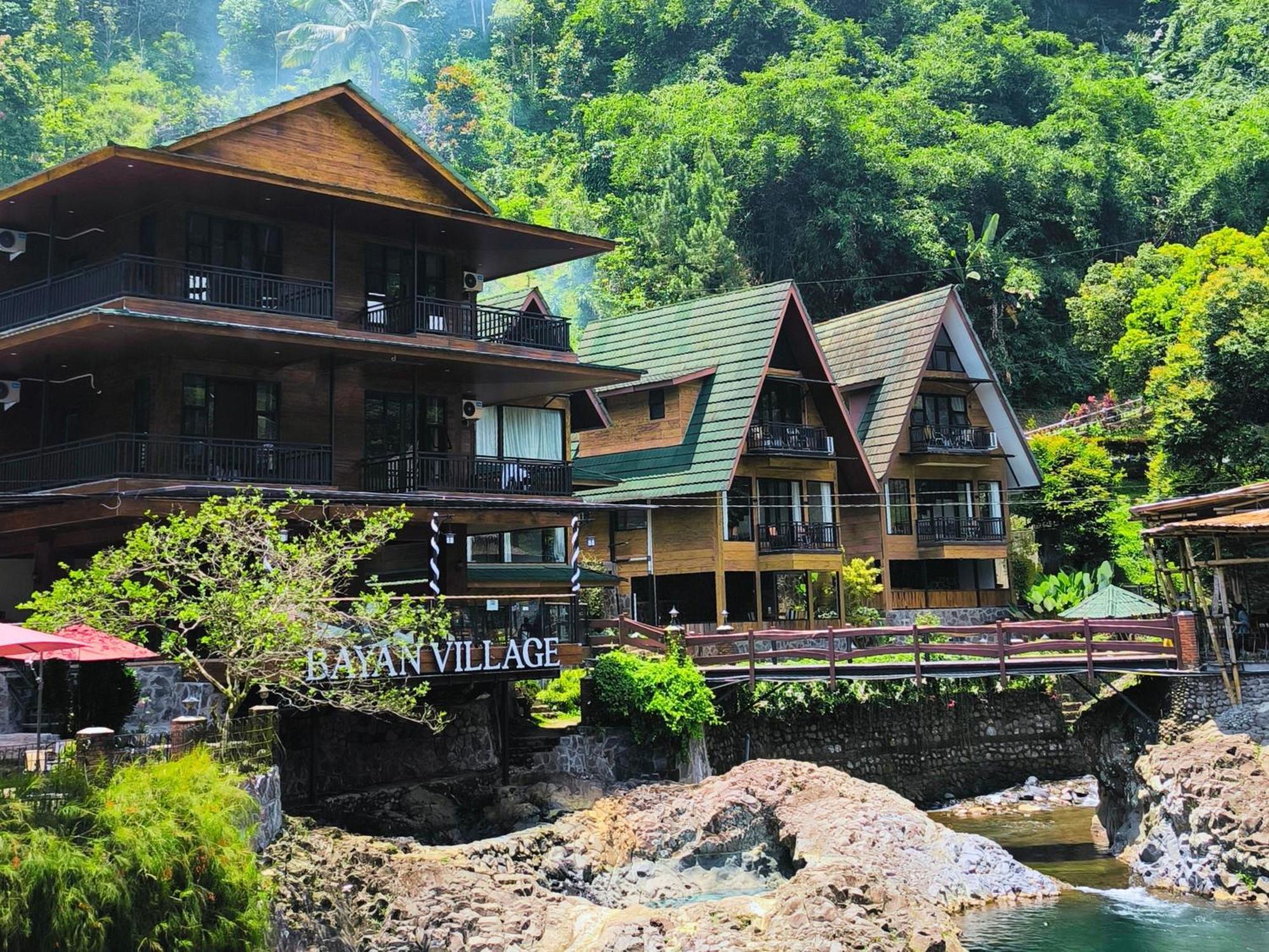 Bayan Village Baturraden Extérieur photo