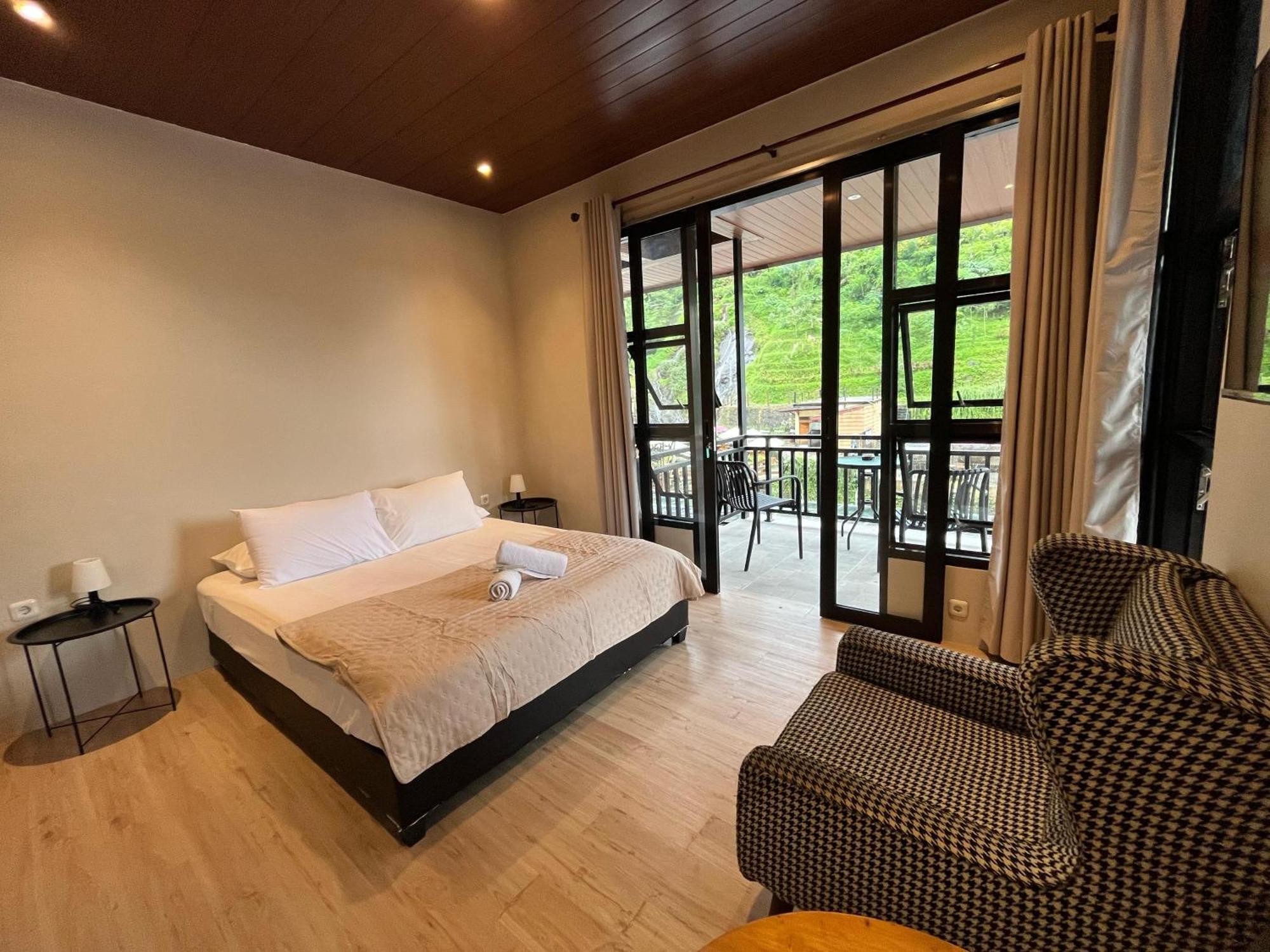 Bayan Village Baturraden Extérieur photo