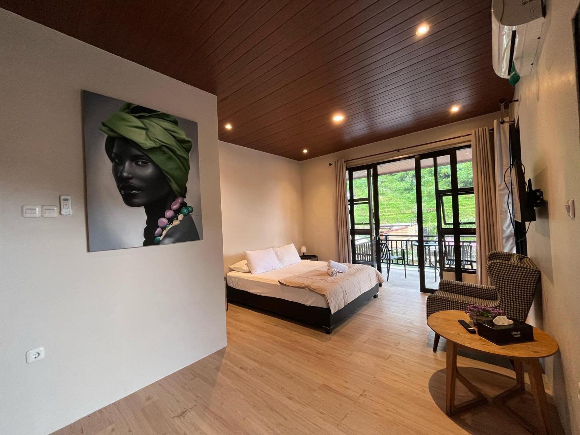 Bayan Village Baturraden Extérieur photo